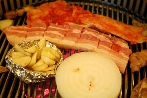 人気作『涙の女王』でヒョヌ母が長男に放ったセリフ「ニンニクを食べて人間になれ！」はどういう意味？建国神話に出てくるニンニク【韓流談義fromソウル】の画像