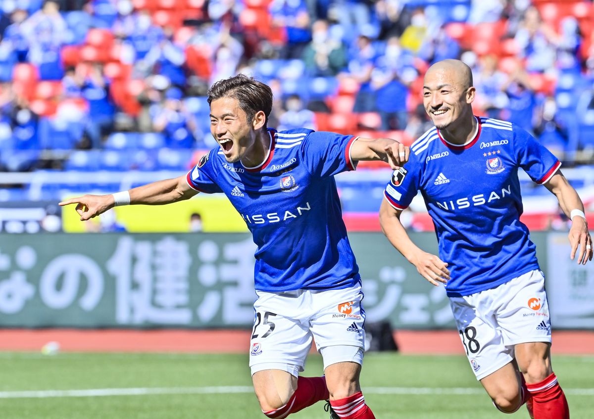 横浜fマリノス 赤い悪魔を撃破 2 改革中のレッズに見せつけた 完成度の違い サッカー批評web