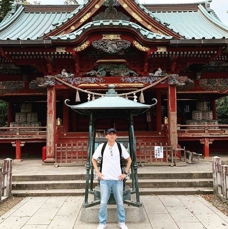 有吉弘行、唐突に高尾山を登り、ファンから「ドラクエですか?」とツッコミ殺到!の画像