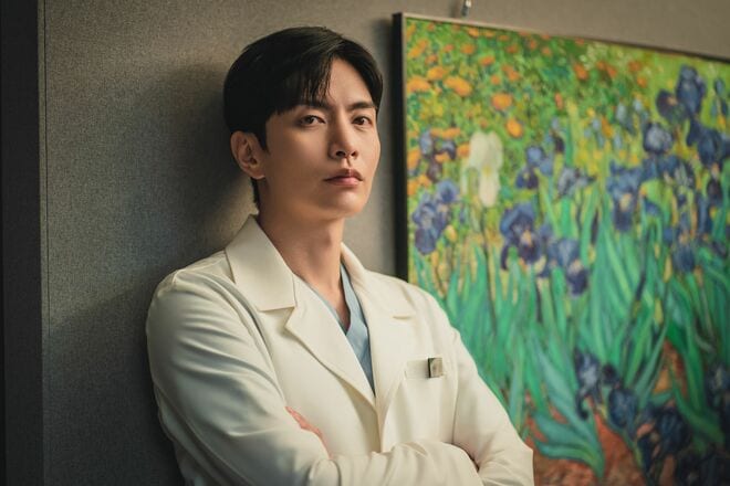 イ・ミンギ最新作『FACE ME』見どころは？K-beautyの世界を舞台に、冷静な美容外科医とMZ世代の熱血刑事が事件の真相を追うメディカルドラマの画像