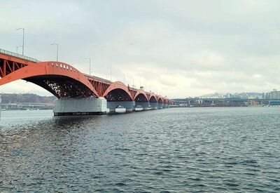 『サムシクおじさん』で連続ドラマ初出演！国民的俳優ソン・ガンホ、おすすめ映画ベスト選！〈前編〉デビュー作から傑作『グエムル』まで【韓流談義fromソウル】