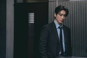 Netflix話題作『サラ・キムという女』イ・ジュニョクが演じるクール＆大胆な刑事が格好よすぎる！【推しドラマに魅せられた！】の画像