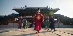 2PMジュノ主演『赤い袖先』で抒情的に描かれたイ・サンの晩年、実際の人生はどうだったのか?即位後の年表〈歴史解説9〉【康熙奉のサランヘジョ韓ドラ〈58〉】の画像