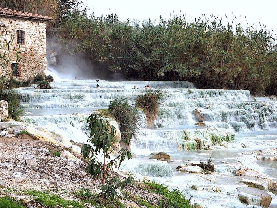 イタリアで最も古い村 サトゥルニア の温泉で年末ご褒美テルメ旅 後編 ブーツの国の街角で Vol 51 田島麻美