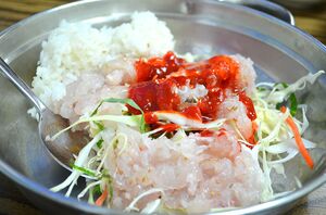 親子丼のごはんをうどんのスープに入れるのはあり？韓国人が混ぜて食べたがるのはなぜ？Netflix『隣の国のグルメイト』で浮き彫りになる日韓の食文化の違い【韓流談義fromソウル】の画像