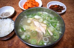 タッコムタンはどんな料理？ヌルンジとは？日韓恋愛ドラマ『キンパとおにぎり』に登場する韓国の食べ物を解説！【韓流談義fromソウル】の画像