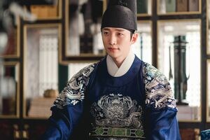2PMジュノが名君イ・サンを堂々と演じた王宮ロマンス『赤い袖先』は歴史に残る傑作だ！【康熙奉のサランヘジョ韓ドラ〈48〉】の画像
