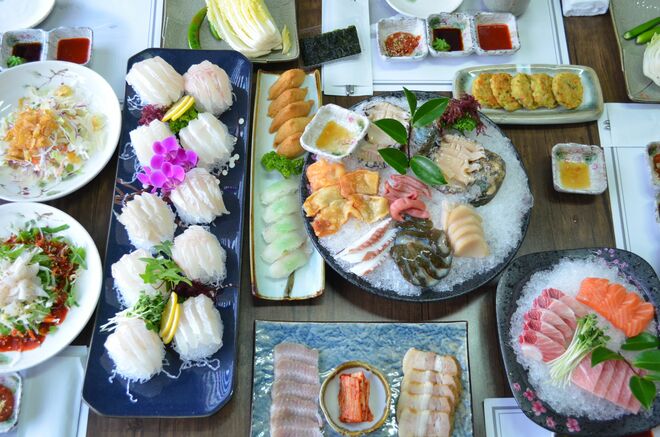 日本は「美味しいものを少しずつ」Netflix『隣の国のグルメイト』福岡で鯛茶漬けを食べたソン・シギョンが指摘、日韓の料理提供スタイルの違いとは?【韓流談義fromソウル】の画像