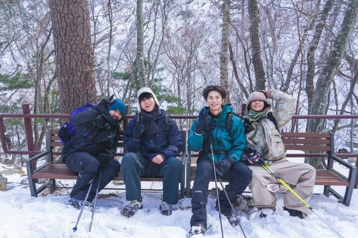 『暴君のシェフ』イ・チェミンら初心者4人が登山に挑戦！Netflixバラエティ『なんで俺らが山登り』韓国人は登山好き【韓流談義fromソウル】
