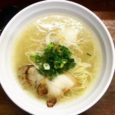 5ページ目) ラーメン、日本蕎麦、うどんの名店が多く、食のレベルが