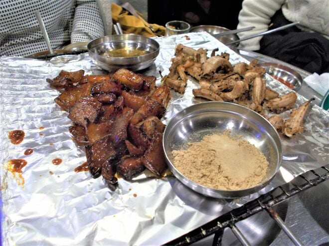 韓国のタウナギはどんな料理？日本のウナギとは違う種類、食べ方も異なる【韓国の個人旅行ガイド】下川裕治の画像