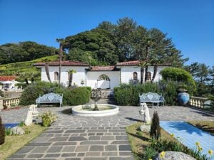 不朽の名作『冬のソナタ』感動的な最終回のロケ地、慶尚南道・外島の「不可能の家」を訪ねる【韓ドラから始める韓国旅行】の画像