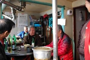 日本人の瓶ビール1本が、韓国人にとってソジュ1本の感覚!? 大衆酒場で飲むソメクとは？【チョン・ウンスクの韓流談義fromソウル「韓国焼酎ソジュの話〈2〉」】の画像