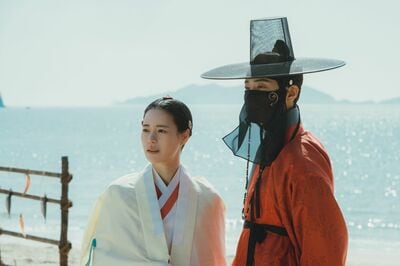 序盤を見ただけで確信！イム・ジヨン主演『オク氏夫人伝』は絶対に見逃したくない傑作時代劇、見どころは？【康熙奉のサランヘジョ韓ドラ〈121〉】