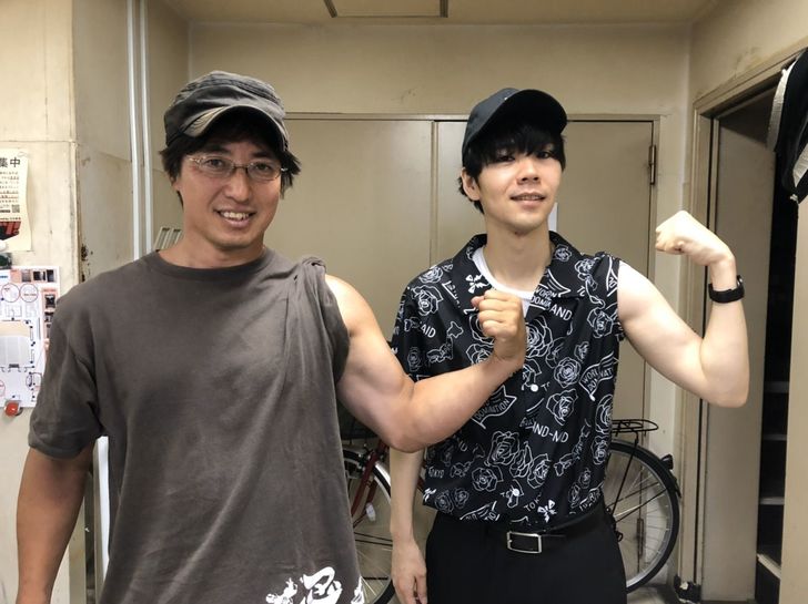 竹内康博さん(左)と、しいはしジャスタウェイ