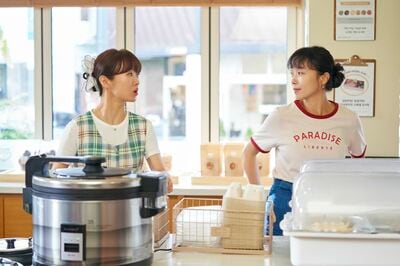 韓国ドラマ注目作！Netflix『イルタ・スキャンダル 〜恋は特訓コースで～』個性豊かな登場人物たちの“温かな情”にほろり、名脚本家が紡ぎだす笑えて優しさ溢れる物語