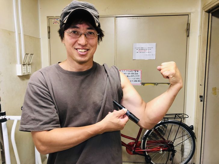 スーツアクター・竹内康博さん