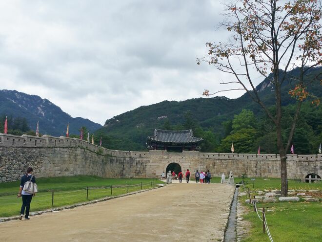 キム・ナムギル主演Netflix『剣の詩』他、有名時代劇の撮影地「聞慶セジェオープンセット場」とお勧め地元グルメ【韓ドラから始める韓国旅行】の画像