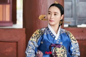 韓国ドラマNetflix『シュルプ』が面白い！カリスマ女優キム・ヘスが教育ママの王妃役、イケメン王子たちにも注目！の画像