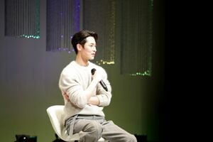 Netflix『還魂』で大ブレイクのイ・ジェウク、初の日本ファンミーティングでツンデレの魅力とチャーミングな素顔を披露！〈フォトレポート〉の画像