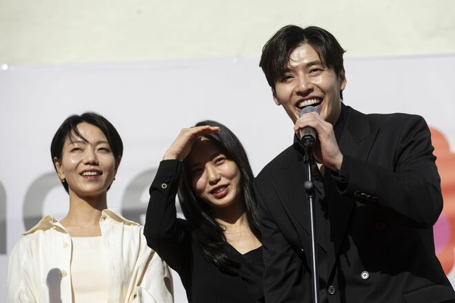 全州ロケも行われたNetflix配信『隠し味にはロマンス』特別上映にカン・ハヌル、コ・ミンシらが笑顔で登壇！第26回「全州国際映画祭」開催レポートの画像