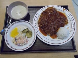 韓国式トンカツの「トンカス」は日本とどう違う?コーンスープとたくあんは欠かせない【韓国の個人旅行ガイド】下川裕治の画像
