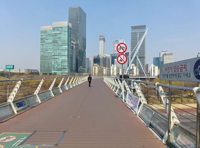 ソウルで楽しむ聖地巡り！「韓流ロケ地の宝庫」駱山公園、汝矣島漢江公園、世運橋、セッカン文化橋ほか【韓国の個人旅行ガイド】の画像