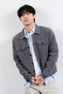 『愛の不時着』イケメン軍人イ・シニョンの日本グルメ旅『イ・シニョンが行く！おいしいニッポン』インタビュー〈後編〉「もっと食レポの語彙を増やしたいです」