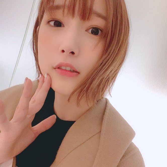 声優 内田真礼 イメチェン新髪型に 神 本田翼に似てる と称賛の