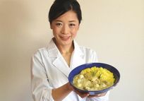 ハウス食品もビックリ!? 懐かしいお正月の風物詩「おせちもいいけどカレーもね!」のCMを超えろ! もんこ流、おせちに飽きても飽きなくてもカレー! お正月には「敢えてカレー!」の巻。(後編)