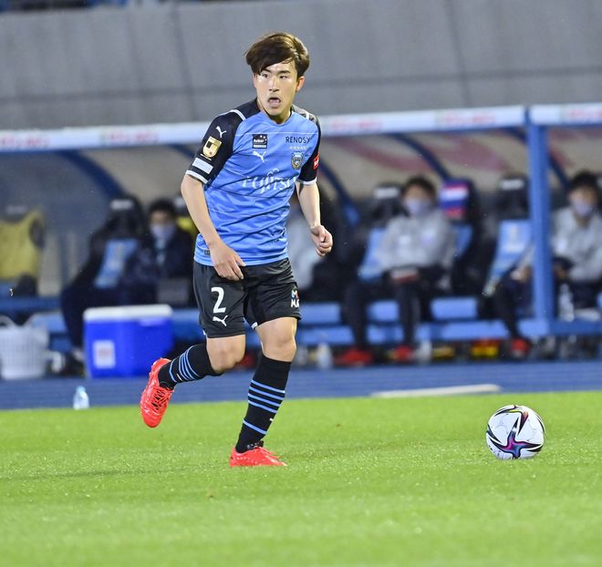 川崎対福岡 サッカー批評 の醍醐味 3 心から称賛したい 福岡のプレー サッカー批評web 川崎対福岡 サッカー批評 の醍醐味 3 心から称賛したい 福岡のプレー サッカー批評web