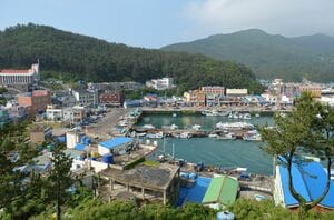 Netflix話題作『涙の女王』脇役陣にも注目！財閥の愛人vs正妻役のイ・ミスクvsナ・ヨンヒ、ディープなキャリアを誇る2人の女優対決【韓流談義fromソウル】の画像